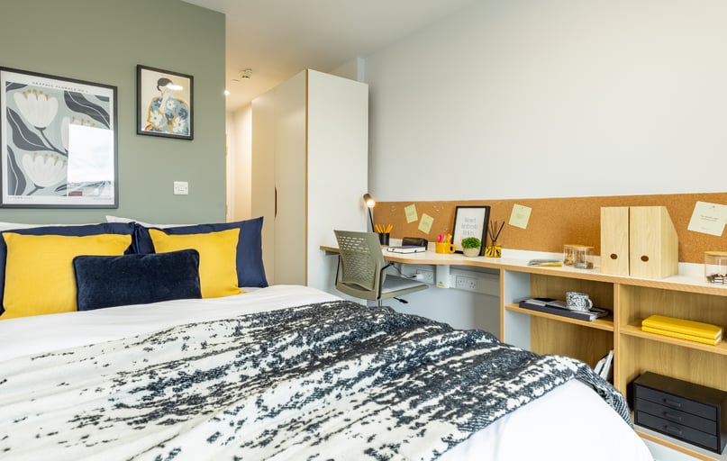 Platinum En Suite, New Bridewell, Nelson Street, City Centre, Bristol - Image 1